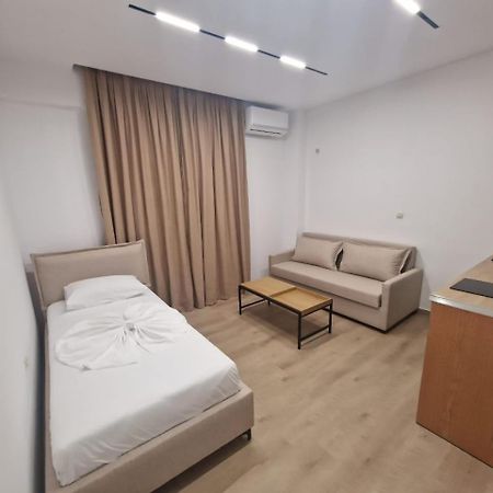 Lido Apartments Himare Exterior foto
