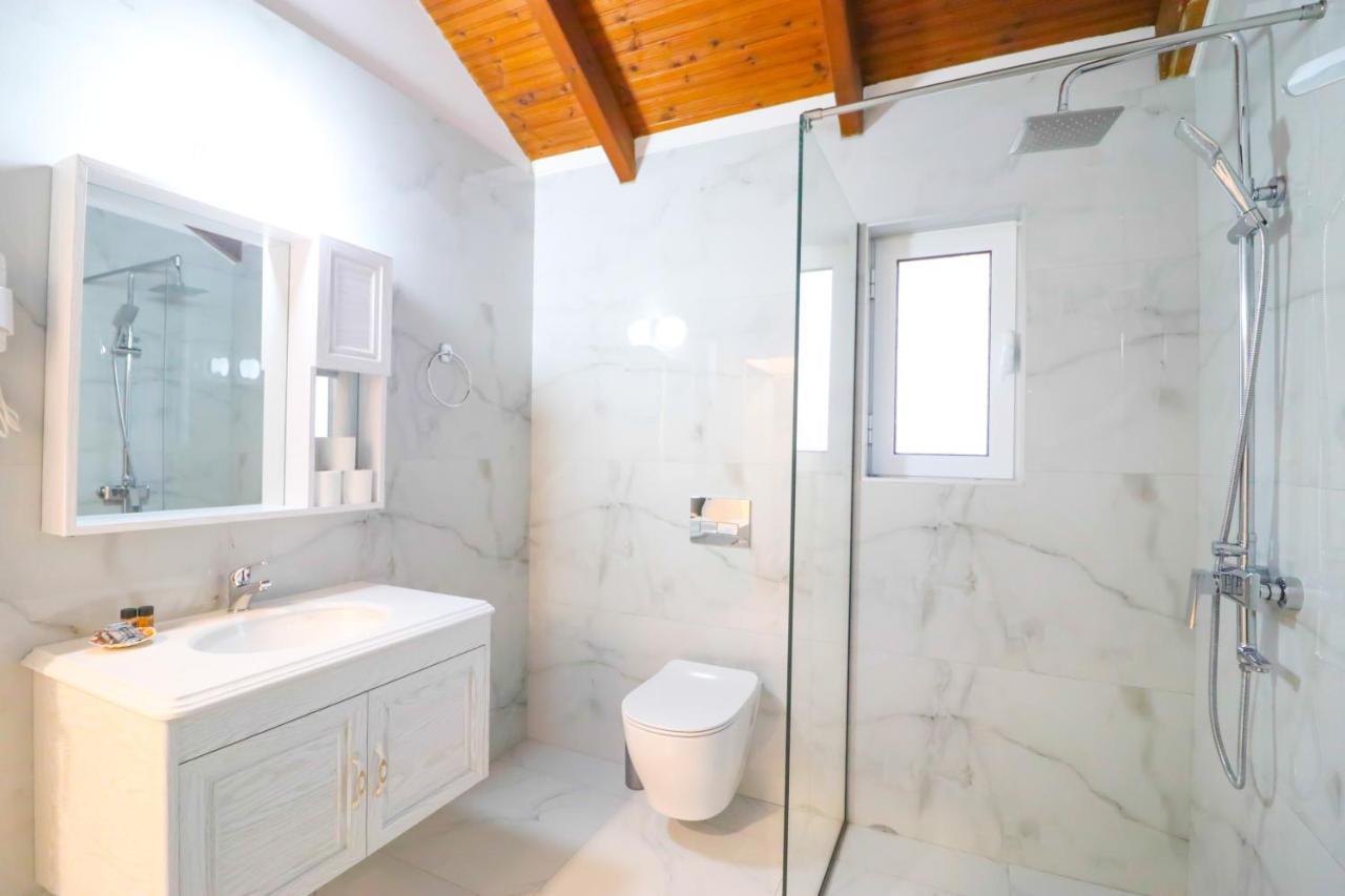 Lido Apartments Himare Exterior foto