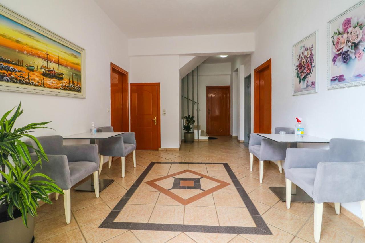 Lido Apartments Himare Exterior foto