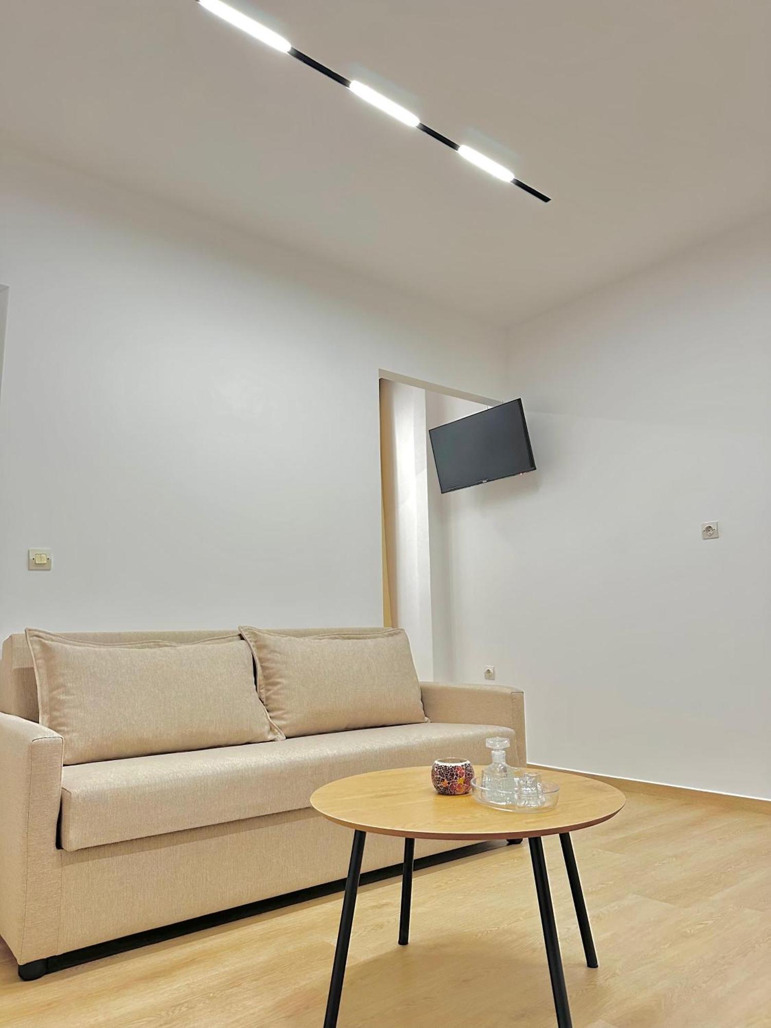 Lido Apartments Himare Exterior foto
