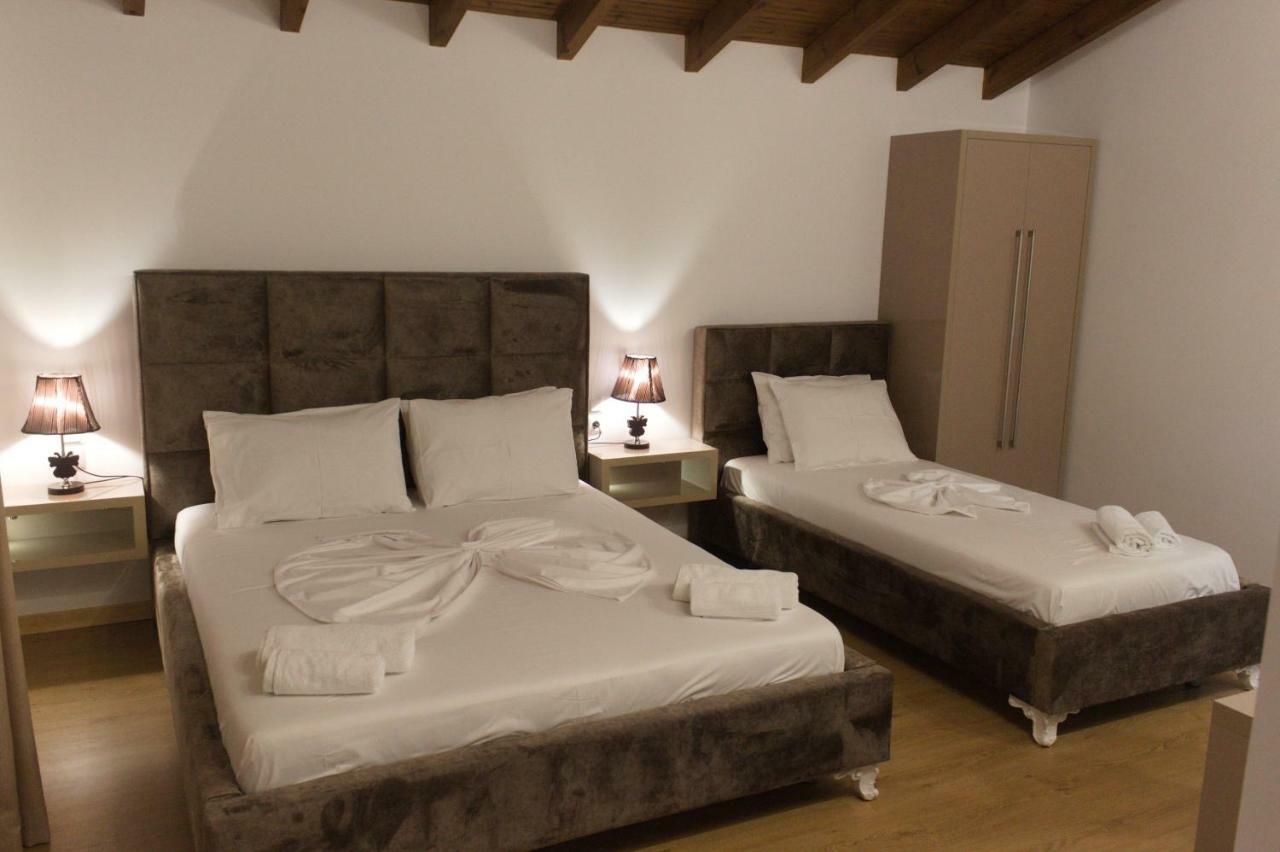 Lido Apartments Himare Exterior foto